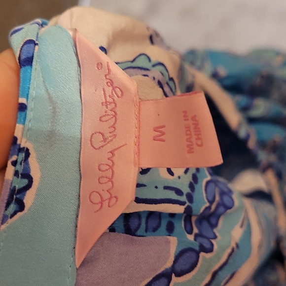 LILLY PULITZER silk blue blouse - Picture 7 of 7